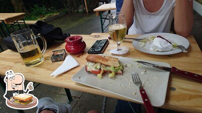 Mangez un sandwich à Croque-Insel
