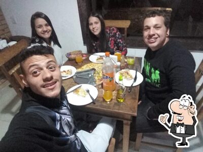 Veja imagens do interior do Pizzaria Rodellas