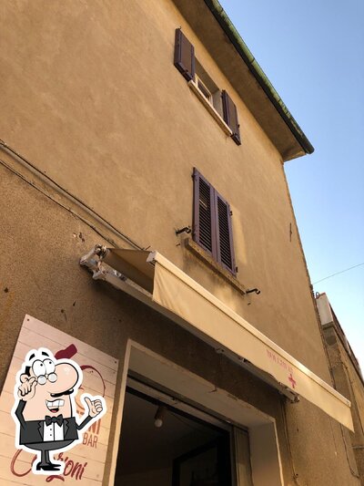 Siediti a un tavolo di Bolgheri