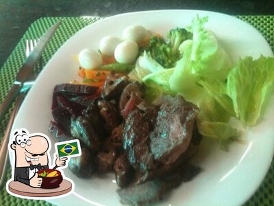 Comida em Restaurante Cheiro Verde