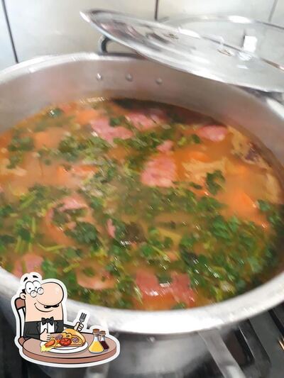 Peça diversos tipos de pizza
