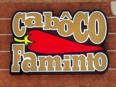 O logotipo do Caboco Faminto