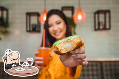 Platos en Dunkin' Donuts