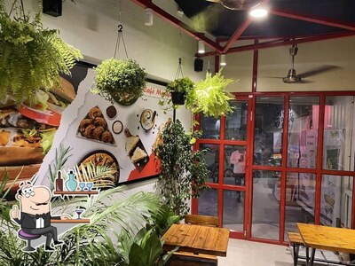 Check out how Cafe Morden looks inside