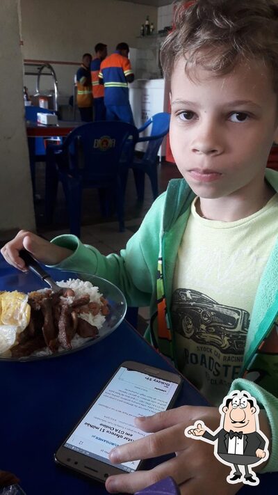 Veja imagens do interior do Restaurante Sabor Mineiro