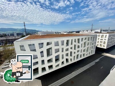 Puoi goderti l'aria fresca dal dehors di Roche Employee Restaurant Quadra Terra