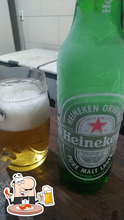 Bar do Breu serve uma opção de cervejas