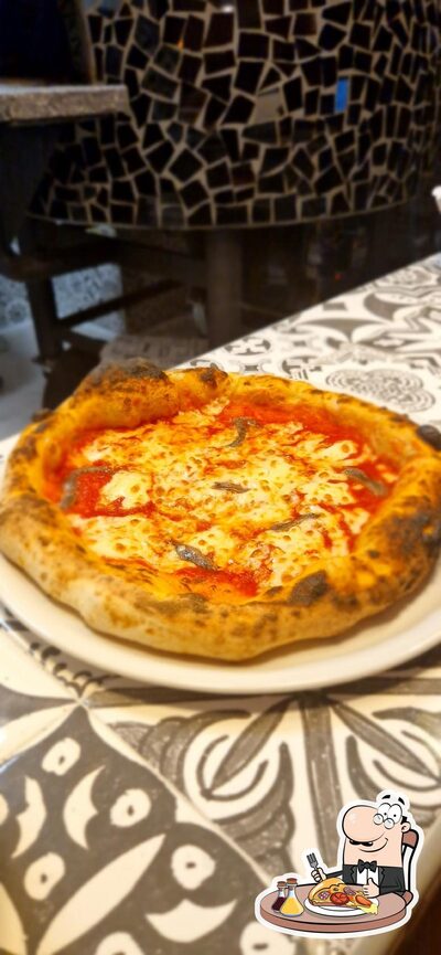 Ordina tra le molte varianti di pizza
