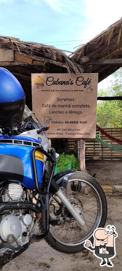 O exterior do Café da Ray