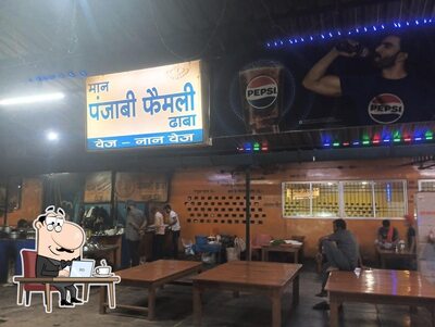 Check out how Maan Dhaba looks inside