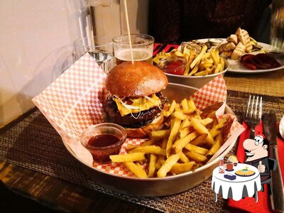 Gli hamburger di The Barrel Bar & Grill potranno soddisfare molti gusti diversi