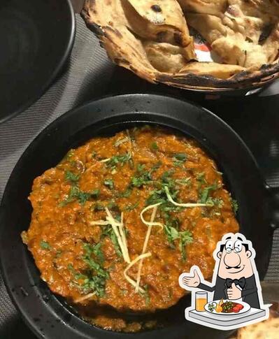 Food at Butter Chicken Factory
