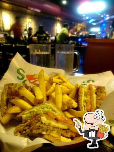 Taste finger chips at Chili's