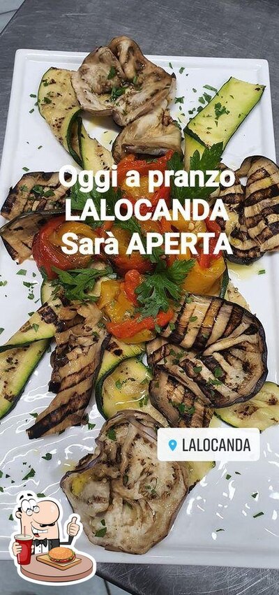 Ordina uno dei tipi di hamburger serviti alla pizzeria Lalocanda Isorella
