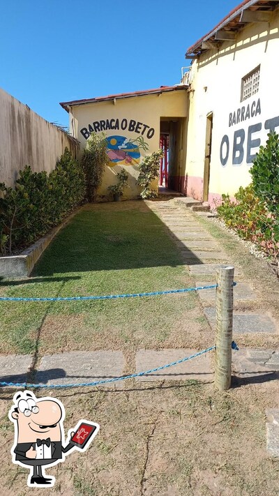 Você pode espairecer no na área externa do Barraca O Beto