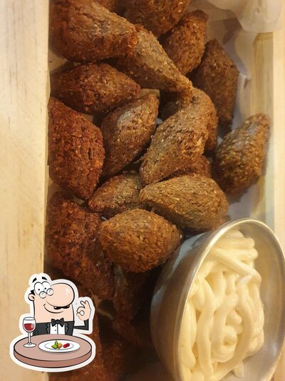 Platos en Rockies Burger