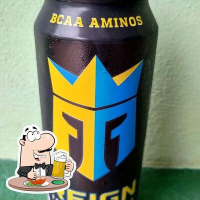 Peça um copo de cerveja leve ou escura