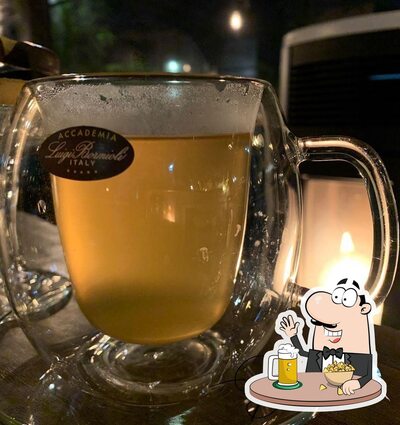 Degusta una bella birra a fine giornata