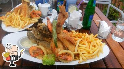 Commandez des frites à Café IBTISSAMA Mehdia