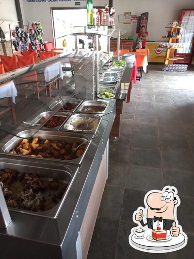 Restaurante Recanto do Sul serve uma seleção de pratos doces