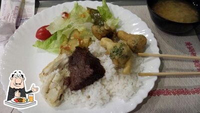 Comida em Restaurante K. Nobre