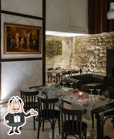 Siediti a un tavolo di Galleria Leone