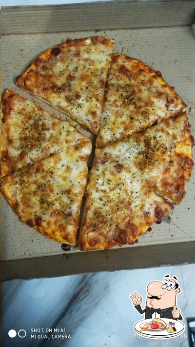 Pick different variants of pizza