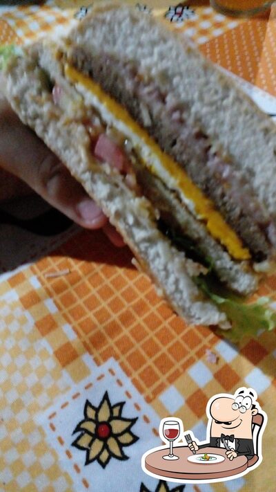 Comida em Elma lanche's