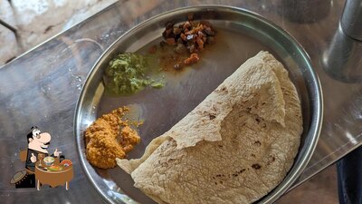 Food at Sujata Mess