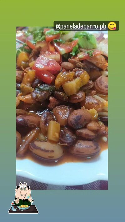 Comida em Restaurante Rural Panela de Barro
