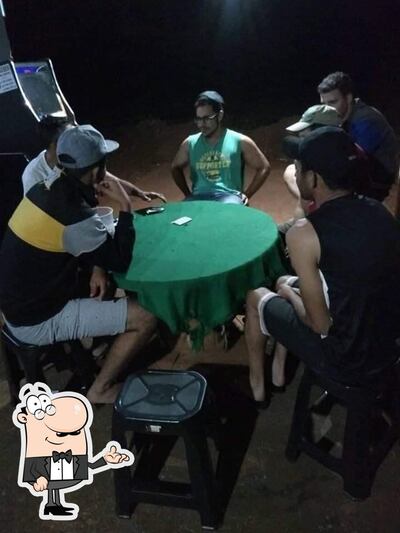 O interior do Bar Do Max