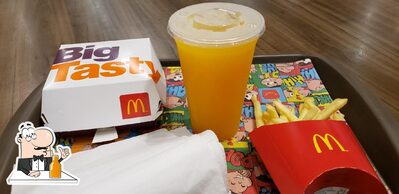 Você pode desfrutar de uma bebida do menu