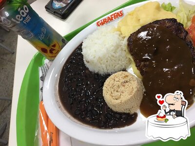 Não esqueça de pedir uma sobremesa no Giraffas