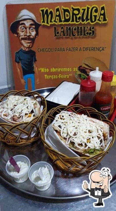 Madruga Lanches foto