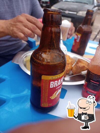 Descubra diferentes drinques disponíveis no Bar do Romeu