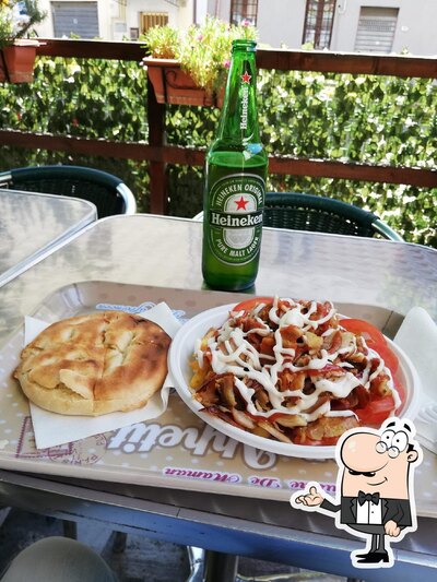 Dai un'occhiata agli interni di Istanbul Pascià Kebab