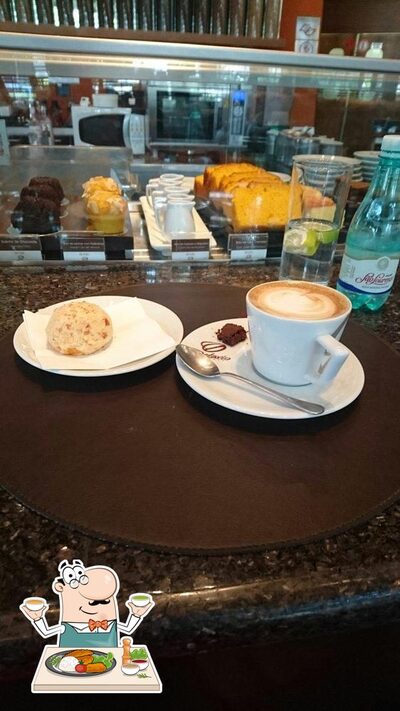 Comida em Octavio Café