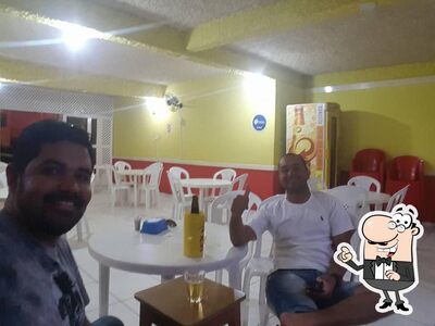 Veja imagens do interior do Biu's Bar