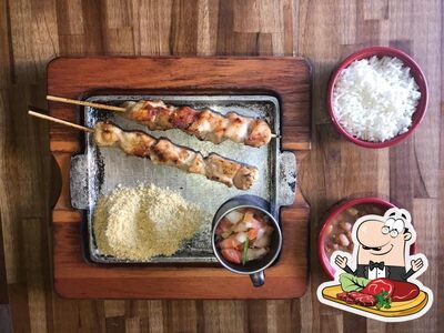 Há uma variedade de refeições para os amantes da carne