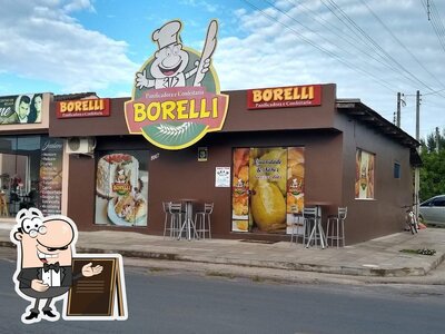 a área exterior é uma característica importante do Panificadora e Confeitaria Borelli