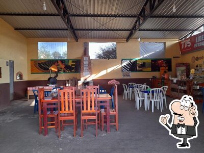 Veja imagens do interior do RESTAURANTE 070