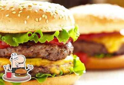 Delicie-se com um hambúrguer no Restaurante Kfraft