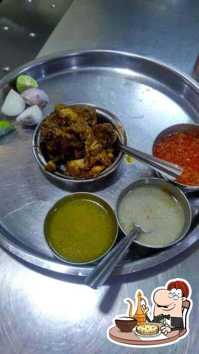 Food at Minal Khanawal