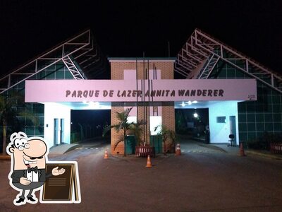 Você pode espairecer no na área externa do Lanchonete da Dete
