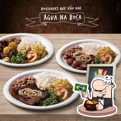 Comida em Restaurante Balada Mix