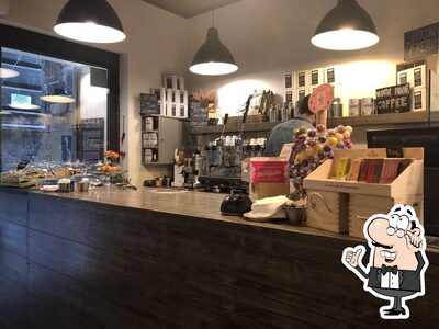 Siediti a un tavolo di Anhélo caffè