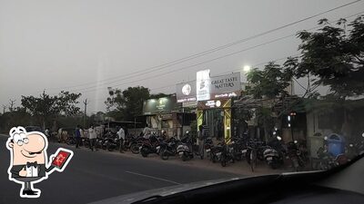 The exterior of Chintakunta wines