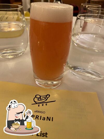 Puoi goderti un rinfrescante bicchiere di birra chiara o scura