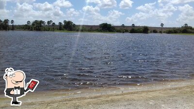 Descubra a parte externa do Balneário Lagoa Azul