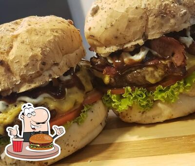 Serranos Burguer & Lounge oferece uma gama de opções para os amantes dos hambúrgueres
